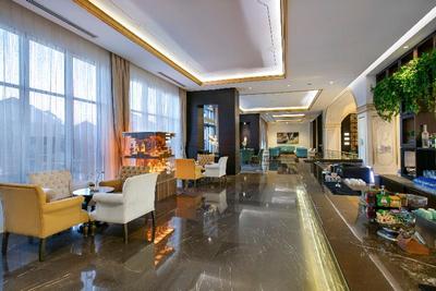 Juju Premier Palace