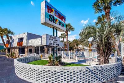 Holiday Shores Ascend hotel Collection