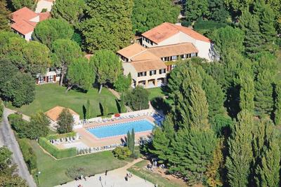 Club Domaine Chateau Laval