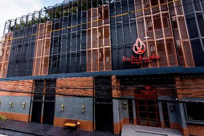 Ratchada Boutique