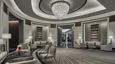 Four Seasons Hotel One Dalton Street Boston