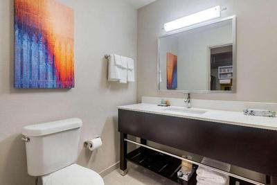 Mainstay Suites Bricktown Near Medical Center