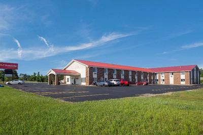 Econo Lodge Inn Suites Escanaba