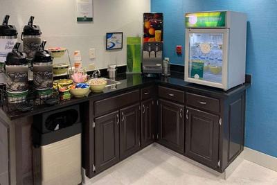 Quality Inn McDonough Atlanta South