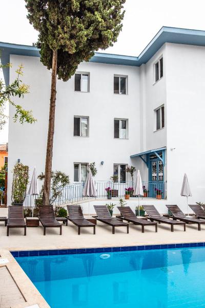 Eliada Hotel