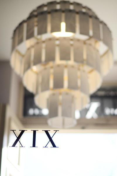 Hotel XIX