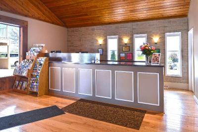 Americas Best Value Inn Plattsburgh