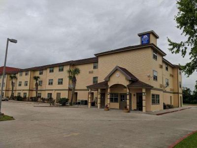 Americas Best Value Inn Suites Winnie