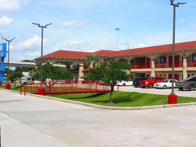 Americas Best Value Inn Suites Houston Ne