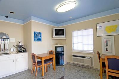 Americas Best Value Inn Suites Houston Downtown