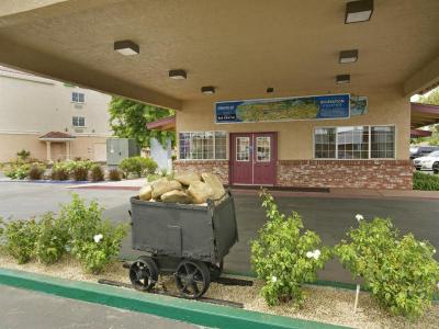 Americas Best Value Inn Suites Oroville