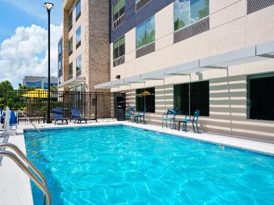 Holiday Inn Express And Suites Brunswick