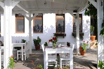 Teos Lodge Pansiyon & Restaurant