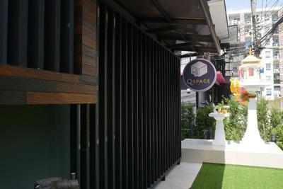 Q Space Residence by ZUZU