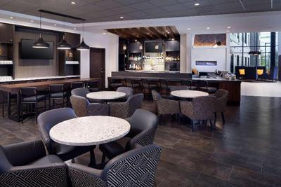 Hyatt Place Poughkeepsie / Hudson Valley