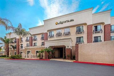 La Quinta Inn Suites By Wyndham Temecula