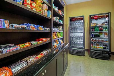 La Quinta Inn Suites By Wyndham Temecula