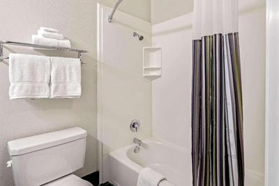 La Quinta Inn By Wyndham San Diego Oceanside