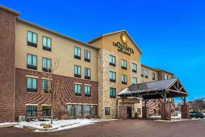 La Quinta Inn Suites By Wyndham Sioux Falls