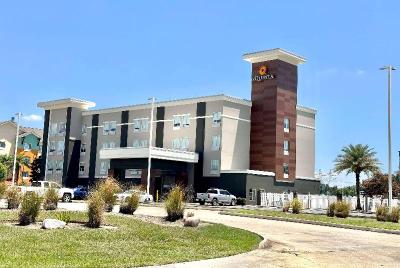 La Quinta Inn Suites By Wyndham Gonzales LA