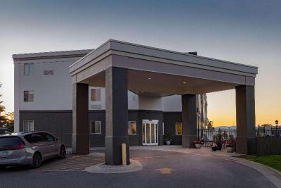La Quinta Inn Suites By Wyndham Helena