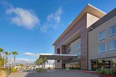 La Quinta Inn Suites By Wyndham Morgan Hill San Jo