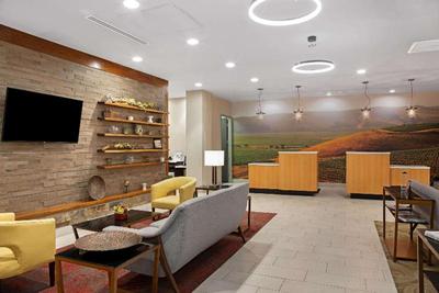 La Quinta Inn Suites By Wyndham Morgan Hill San Jo