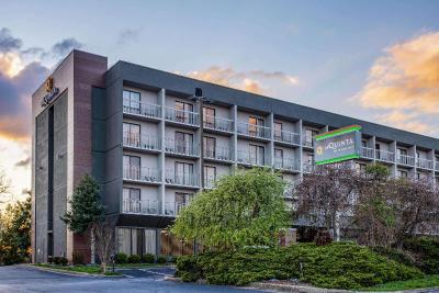 La Quinta Inn Suites By Wyndham Kingsport