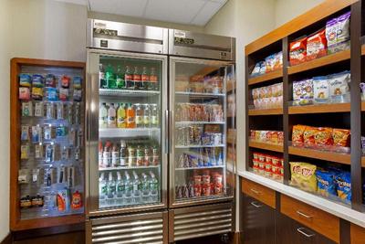La Quinta Inn Suites By Wyndham Springfield Ma