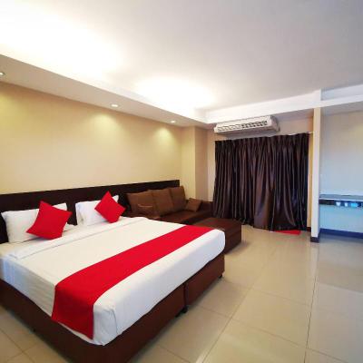 OYO 128 Kkinn South Pattaya Hotel