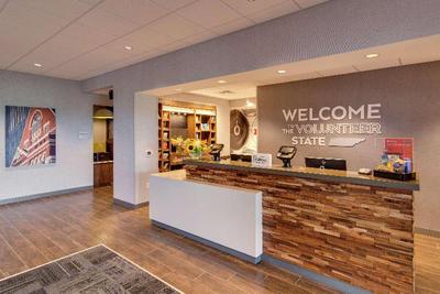 Hampton Inn Suites Nashville North Skyline Center