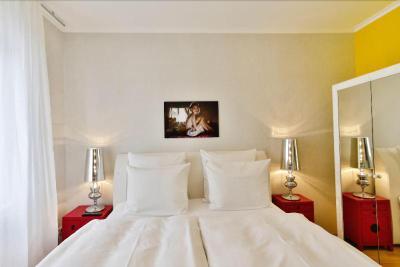 The Suite Hotel