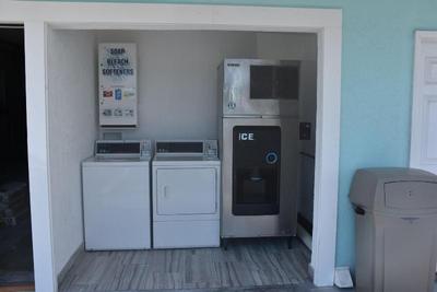 Destin Inn And Suites