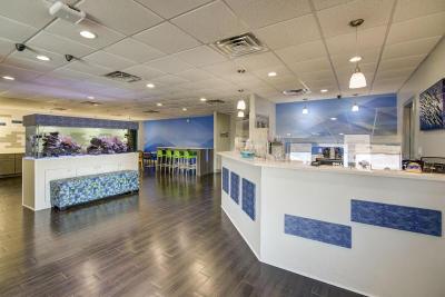 Emerald Coast Inn And Suites