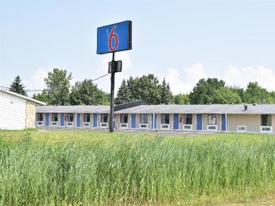 Motel 6 Hamburg Ny