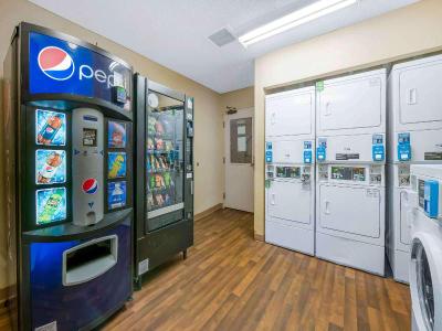 Extended Stay America Jacksonville Baymeadows