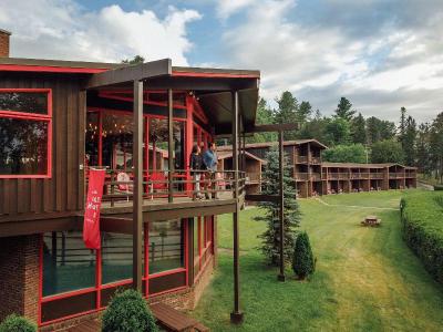 Lake House