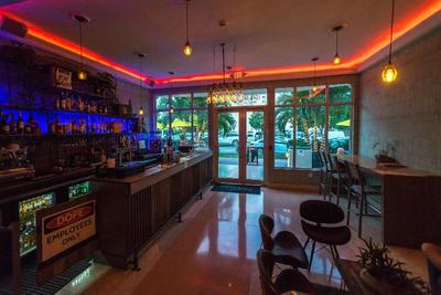 Beds N Drinks Hostel
