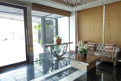 Methavalai Residence
