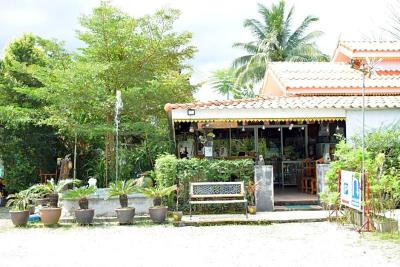 Chiang Rai Khuakrae Resort