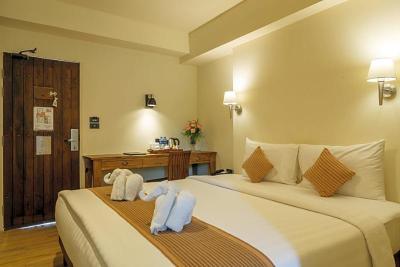 Le Charcoa Hotel