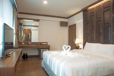Wing Bed