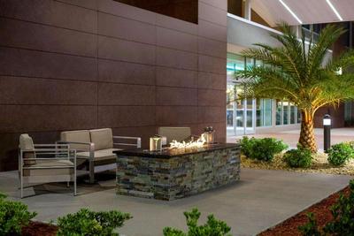La Quinta Inn Suites By Wyndham Brunswick Golden I