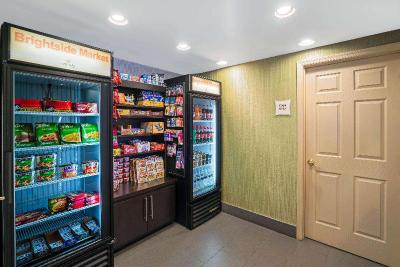 La Quinta Inn Suites By Wyndham Lebanon