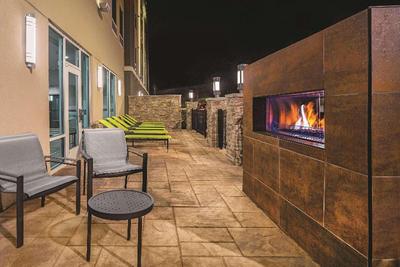 La Quinta Inn Suites By Wyndham Cleveland Tn