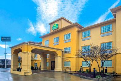 La Quinta Inn Suites By Wyndham Fort Smith