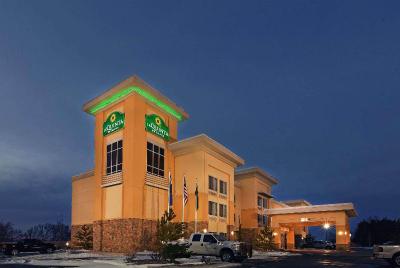 La Quinta Inn Suites By Wyndham Elk City