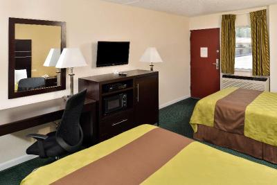 Americas Best Value Inn Port Jefferson Station