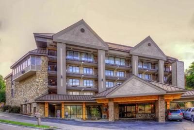 Clarion Pointe Downtown Gatlinburg