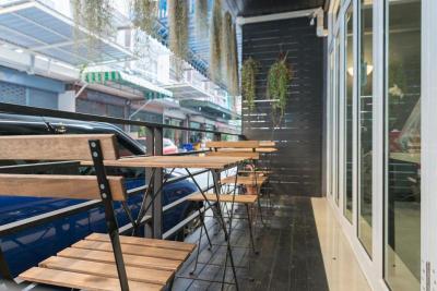 The Little Pig Bangkok Sukhumvit